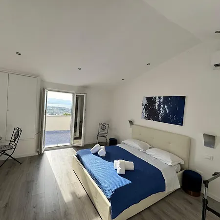 Rinella's Guest house